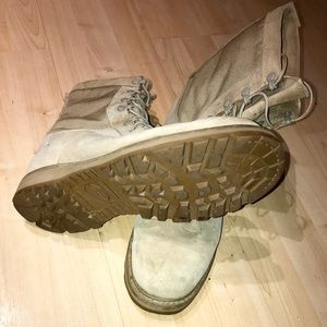 Bates Temperate Weather Combat Boots.